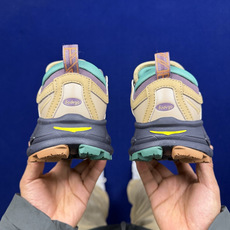 极致性价比 HOKA ONE ONE Tor Ultra 托亚 户外防水登山徒步鞋 共7色 第3色:浅棕/NBYL SI 极致性价比 HOKA ONE ONE Tor Ultra 托亚 户外防水登山徒步鞋 共7色 第3色:浅棕/NBYL SI