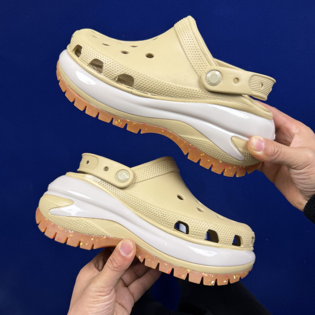 Crocs卡骆驰 洞洞鞋 光轮4色原厂数据复模，双层注塑光轮-茶色 尺码：M3-M7/ 34-40M3=