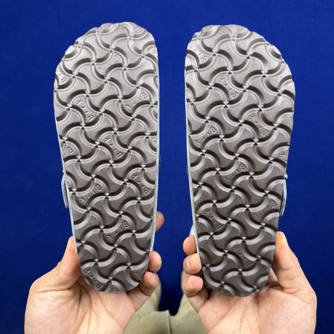 勃肯birkenstock 单排扣半拖鞋7色强势重新回溯，颜色色卡精选主力输出！【优质牛皮翻毛皮】【木糠