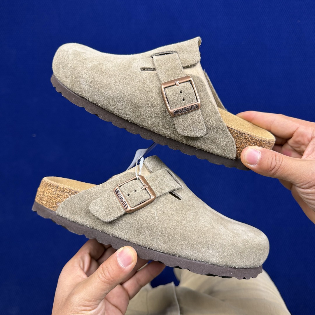 勃肯birkenstock 单排扣半拖鞋7色强势重新回溯，颜色色卡精选主力输出！【优质牛皮翻毛皮】【木糠