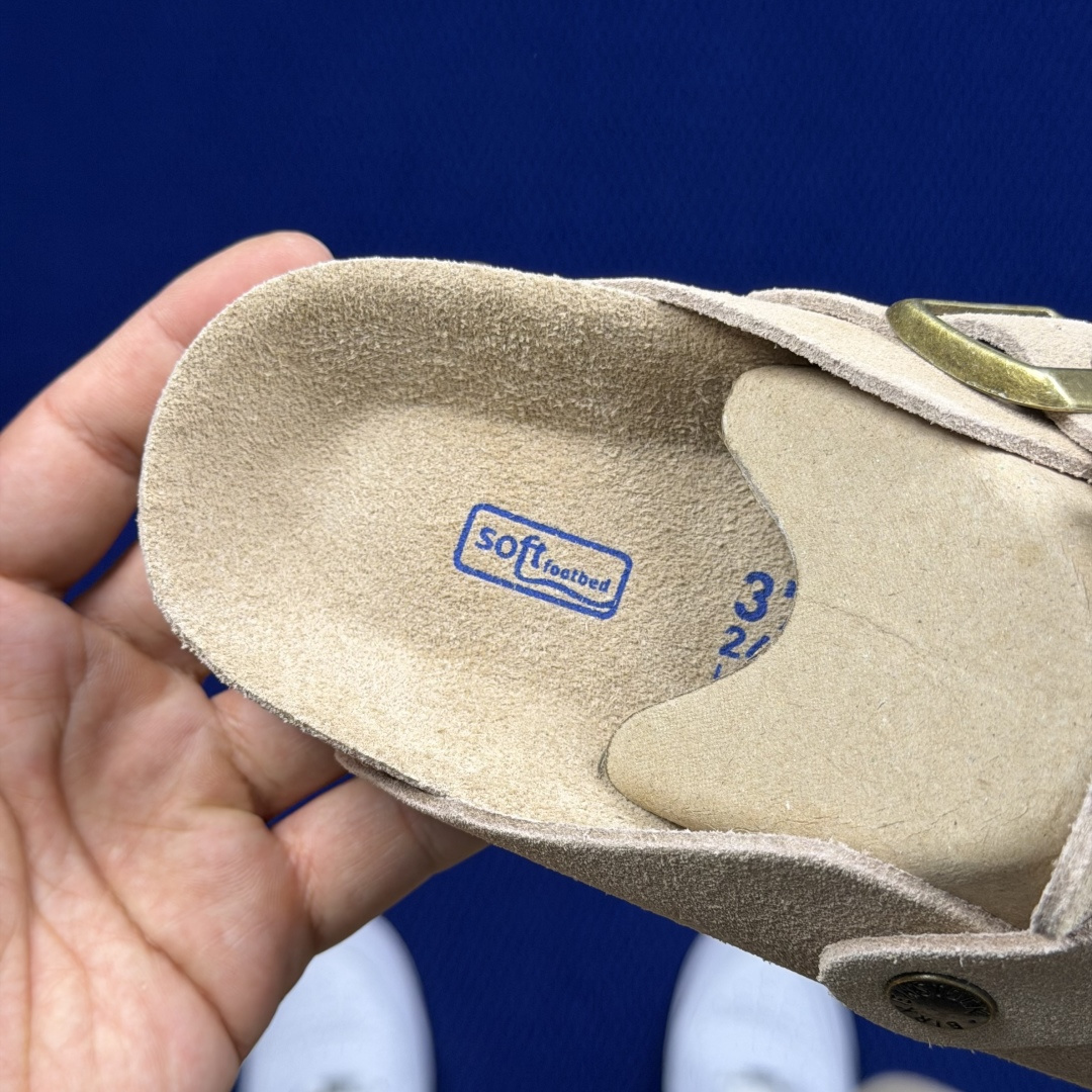 勃肯birkenstock 单排扣半拖鞋7色强势重新回溯，颜色色卡精选主力输出！【优质牛皮翻毛皮】【木糠