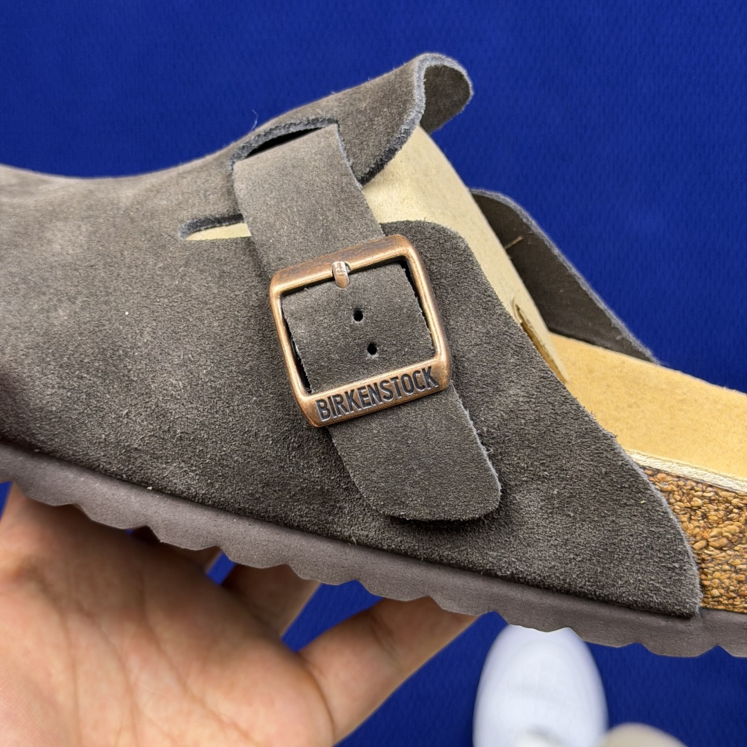 勃肯birkenstock 单排扣半拖鞋7色强势重新回溯，颜色色卡精选主力输出！【优质牛皮翻毛皮】【木糠