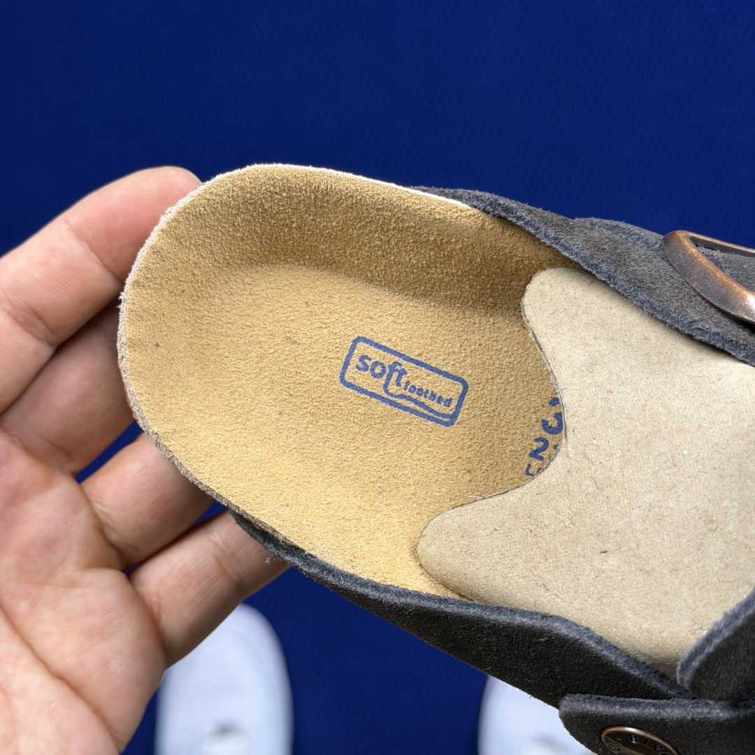 勃肯birkenstock 单排扣半拖鞋7色强势重新回溯，颜色色卡精选主力输出！【优质牛皮翻毛皮】【木糠