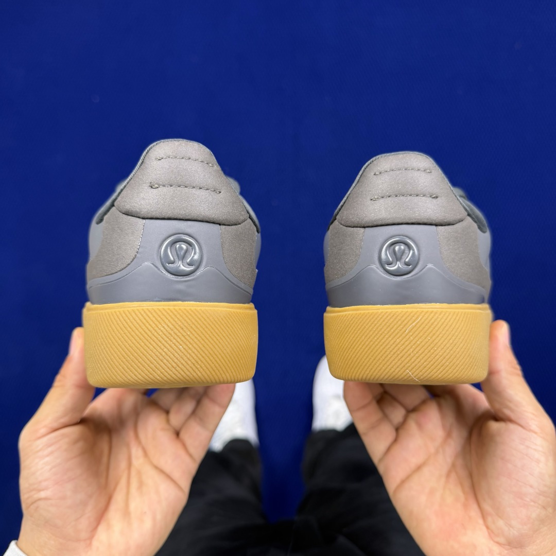 lululemon露露乐蒙 cityverse休闲鞋 共9色全新极简主义系列 采用热熔无缝工艺鞋面 中底