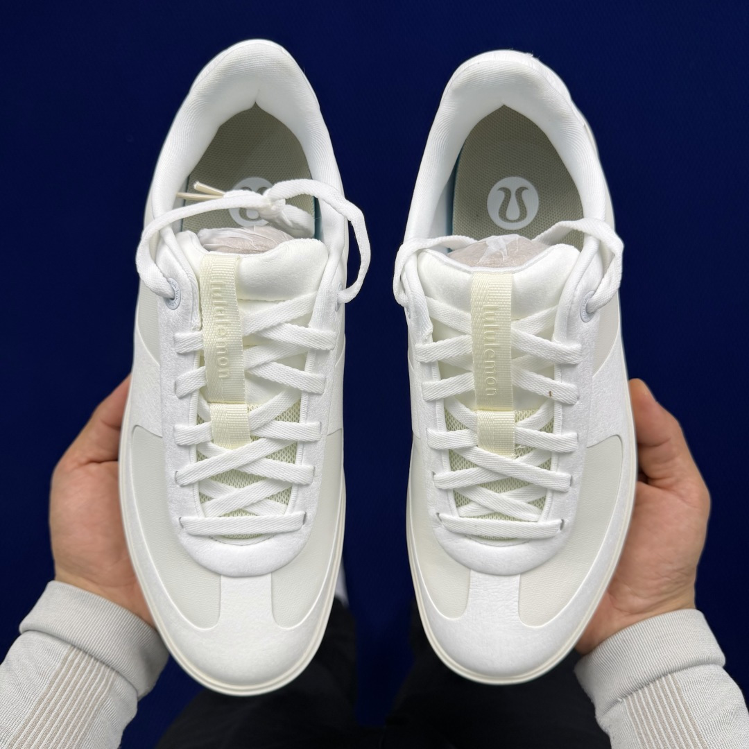 lululemon露露乐蒙 cityverse休闲鞋 共9色全新极简主义系列 采用热熔无缝工艺鞋面 中底