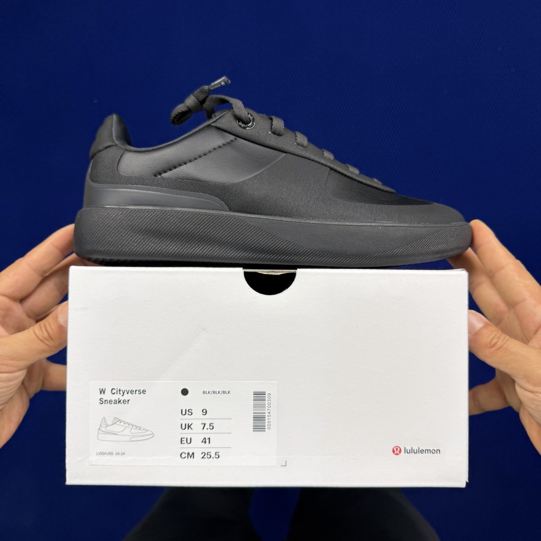 lululemon露露乐蒙 cityverse休闲鞋 共9色全新极简主义系列 采用热熔无缝工艺鞋面 中底