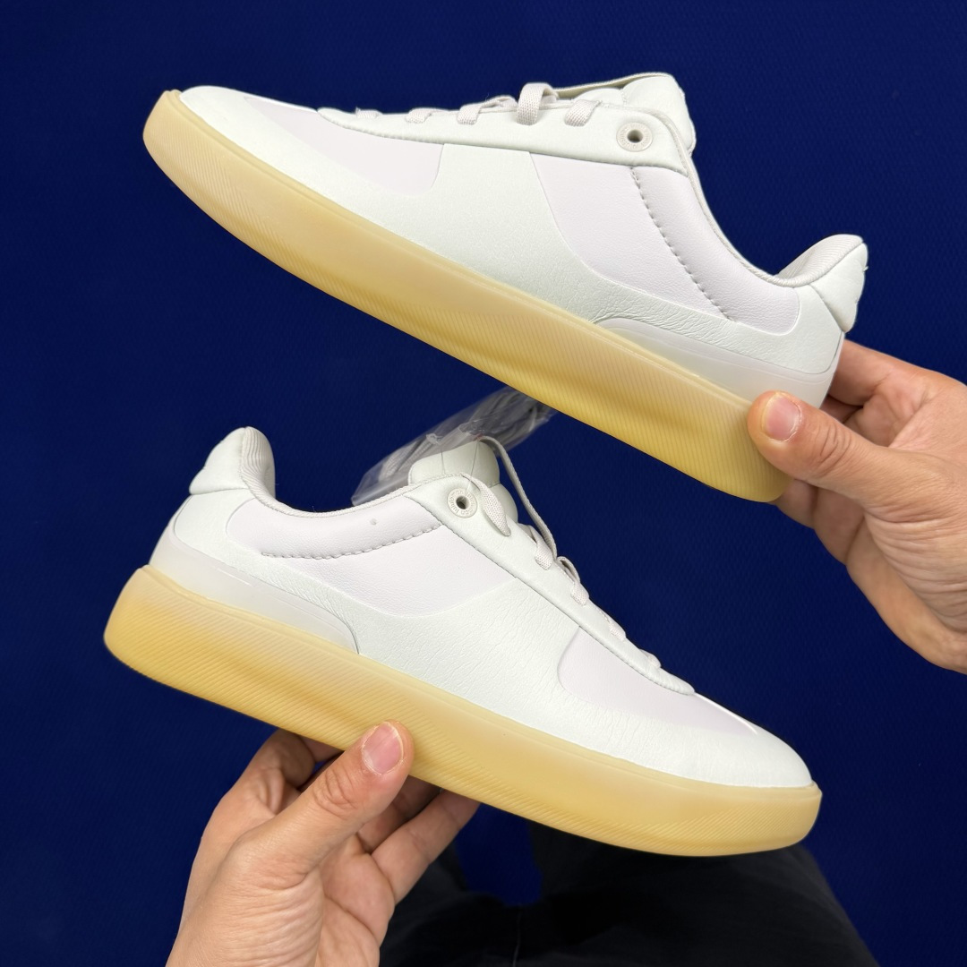 lululemon露露乐蒙 cityverse休闲鞋 共9色全新极简主义系列 采用热熔无缝工艺鞋面 中底