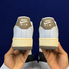 3A空军!第631色:小钩浅蓝色Nike Air Force 1 Low百分百原鞋开发!PT市场真正匠心 3A空军!第631色:小钩浅蓝色Nike Air Force 1 Low百分百原鞋开发!PT市场真正匠心