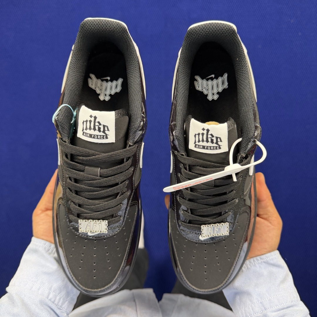 3A空军！第632色：黑色亮皮白钩Nike Air Force 1 Low百分百原鞋开发！PT市场真正匠