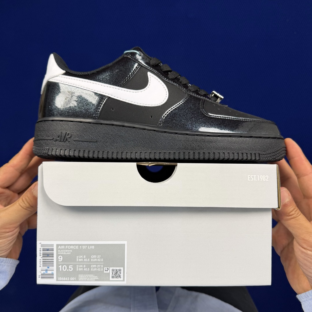 3A空军！第632色：黑色亮皮白钩Nike Air Force 1 Low百分百原鞋开发！PT市场真正匠