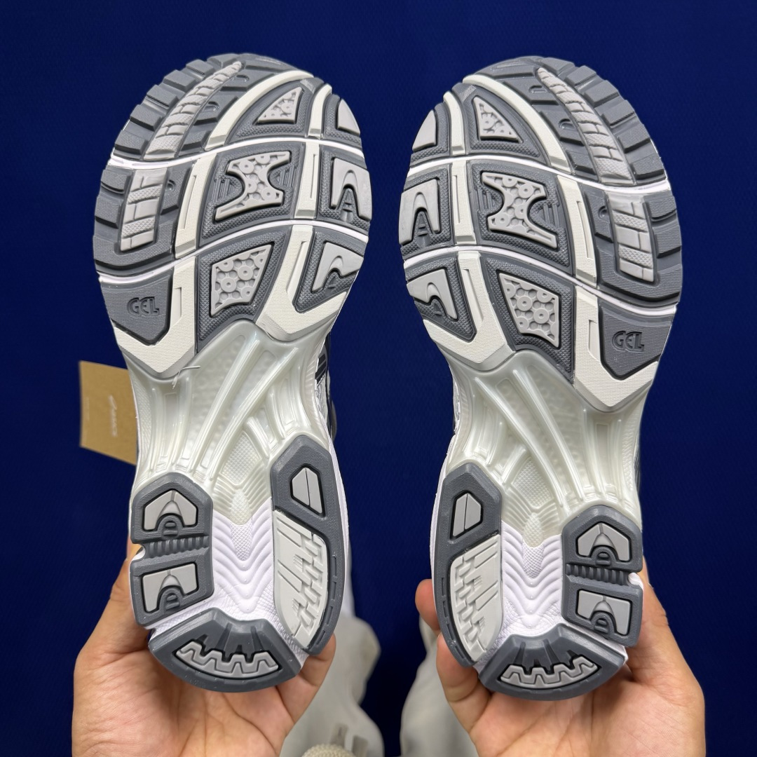 纯原亚瑟士 ASICS Gel-Kayano 14 共48色‼️货号：1202A056-021 银灰尺码