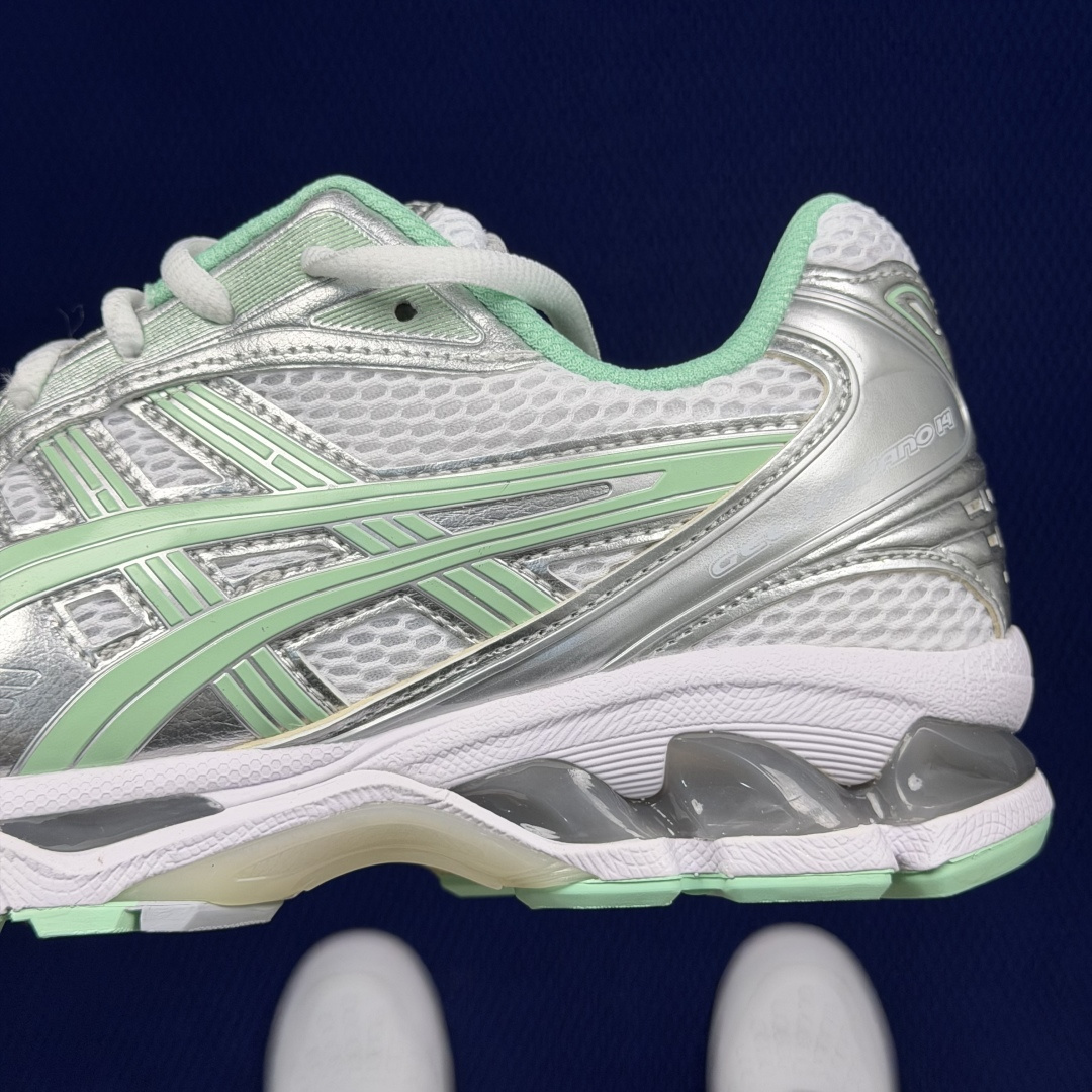 纯原亚瑟士 ASICS Gel-Kayano 14 共48色‼️货号：1202A056-105 银绿尺码