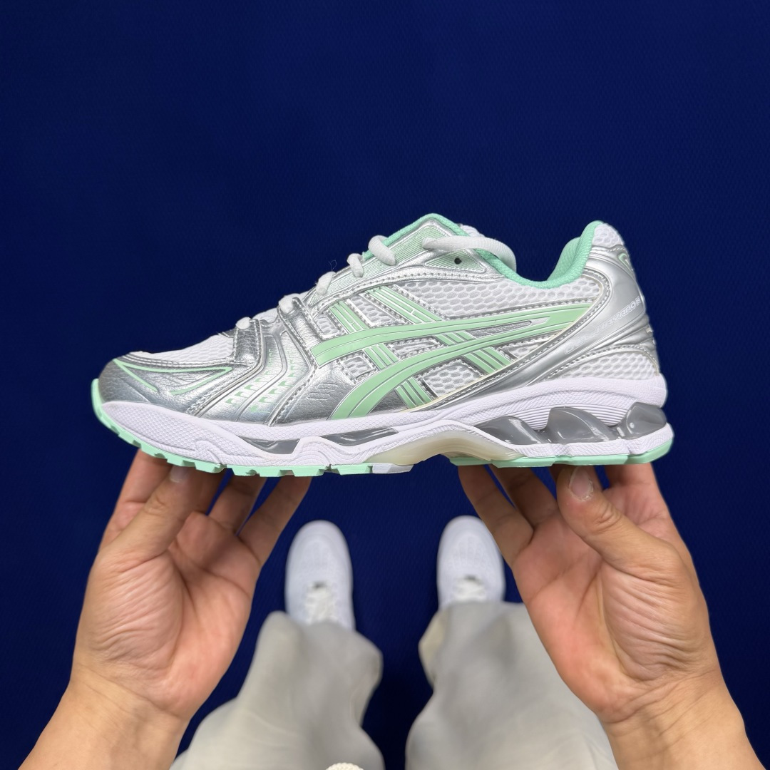 纯原亚瑟士 ASICS Gel-Kayano 14 共48色‼️货号：1202A056-105 银绿尺码