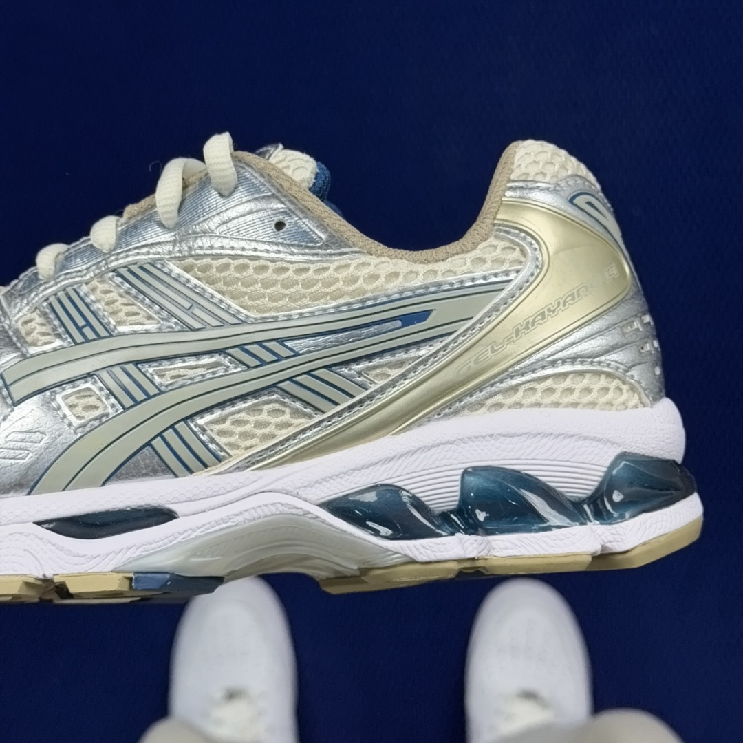 纯原亚瑟士 ASICS Gel-Kayano 14 共48色‼️货号：1201A019-105 银白绿尺