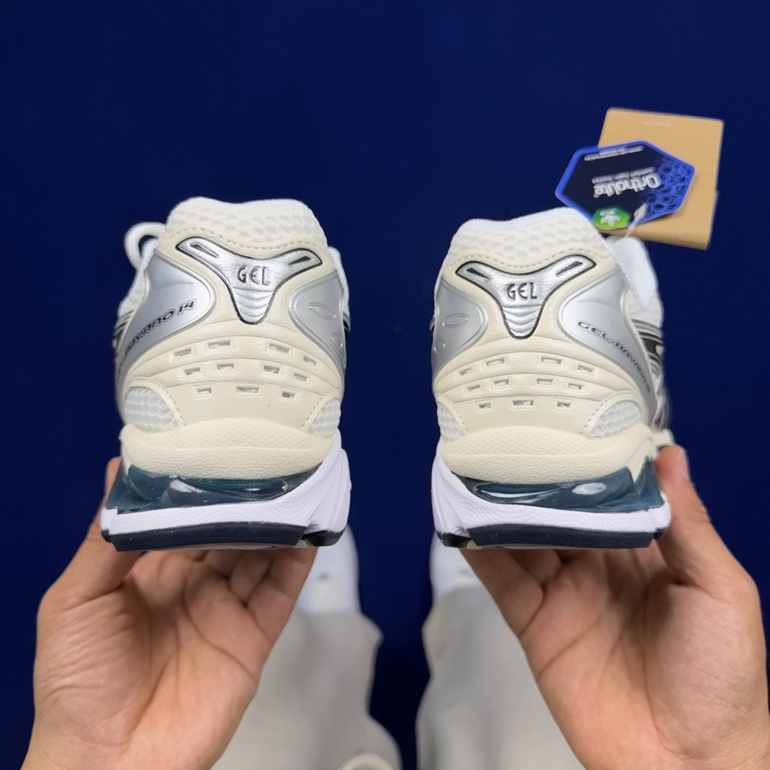 纯原亚瑟士 ASICS Gel-Kayano 14 共48色‼️货号：1202A056-109 白黑银尺