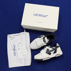 顶奢OW板鞋 Off-White板鞋 共62色‼️市面最强品质!全方位复刻!带原装扣全套包装白黑灰尺码: 顶奢OW板鞋 Off-White板鞋 共62色‼️市面最强品质!全方位复刻!带原装扣全套包装白黑灰尺码: