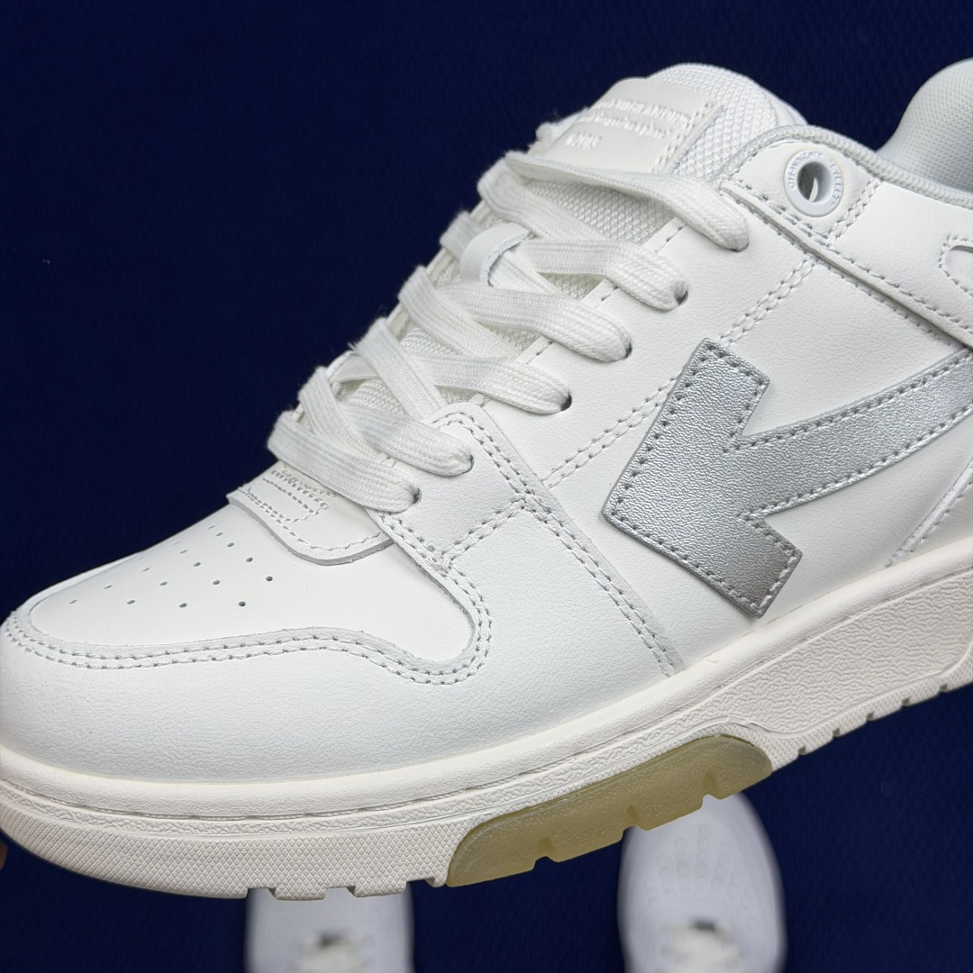顶奢OW板鞋 Off-White板鞋 共62色‼️市面最强品质！全方位复刻！带原装扣全套包装白色银钩尺码