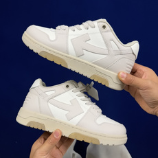 顶奢OW板鞋 Off-White板鞋 共62色‼️市面最强品质!全方位复刻!带原装扣全套包装米色尺码:3 顶奢OW板鞋 Off-White板鞋 共62色‼️市面最强品质!全方位复刻!带原装扣全套包装米色尺码:3