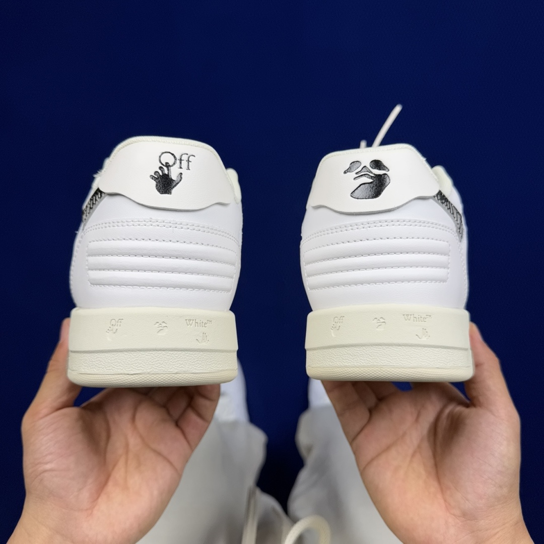 顶奢OW板鞋 Off-White板鞋 共62色‼️市面最强品质！全方位复刻！带原装扣全套包装黑钩尺码：3