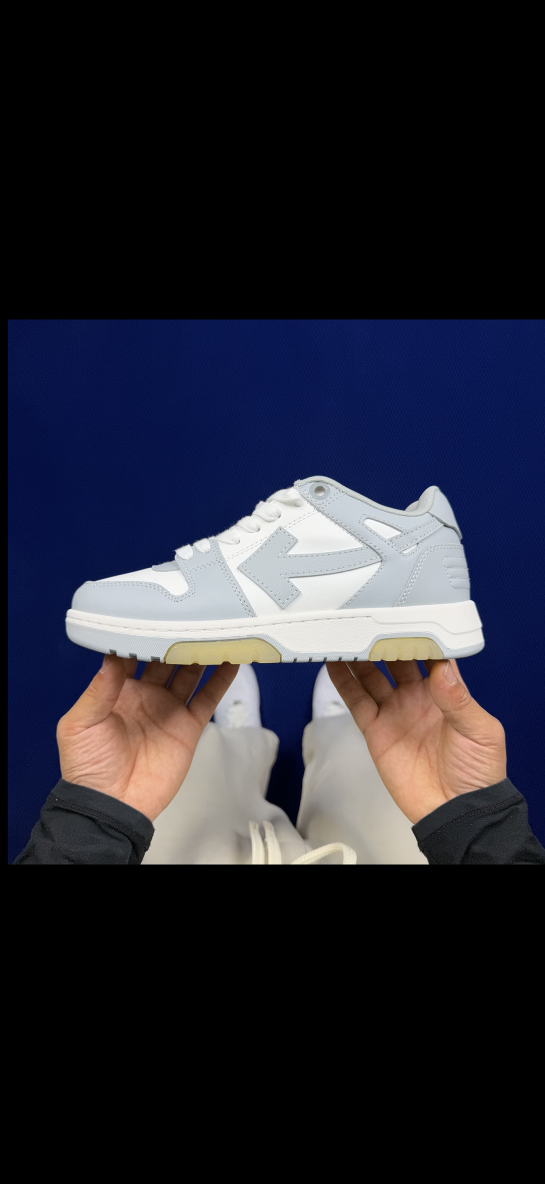顶奢OW板鞋 Off-White板鞋 共62色‼️市面最强品质！全方位复刻！带原装扣全套包装灰白尺码：3