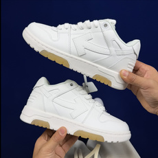 顶奢OW板鞋 Off-White板鞋 共62色‼️市面最强品质!全方位复刻!带原装扣全套包装白色尺码:3 顶奢OW板鞋 Off-White板鞋 共62色‼️市面最强品质!全方位复刻!带原装扣全套包装白色尺码:3