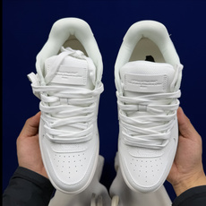 顶奢OW板鞋 Off-White板鞋 共62色‼️市面最强品质!全方位复刻!带原装扣全套包装白色尺码:3 顶奢OW板鞋 Off-White板鞋 共62色‼️市面最强品质!全方位复刻!带原装扣全套包装白色尺码:3