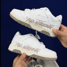 顶奢OW板鞋 Off-White板鞋 共62色‼️市面最强品质!全方位复刻!带原装扣全套包装米白灰印花尺 顶奢OW板鞋 Off-White板鞋 共62色‼️市面最强品质!全方位复刻!带原装扣全套包装米白灰印花尺