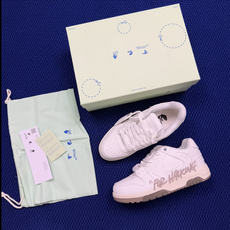 顶奢OW板鞋 Off-White板鞋 共62色‼️市面最强品质!全方位复刻!带原装扣全套包装米白灰印花尺 顶奢OW板鞋 Off-White板鞋 共62色‼️市面最强品质!全方位复刻!带原装扣全套包装米白灰印花尺