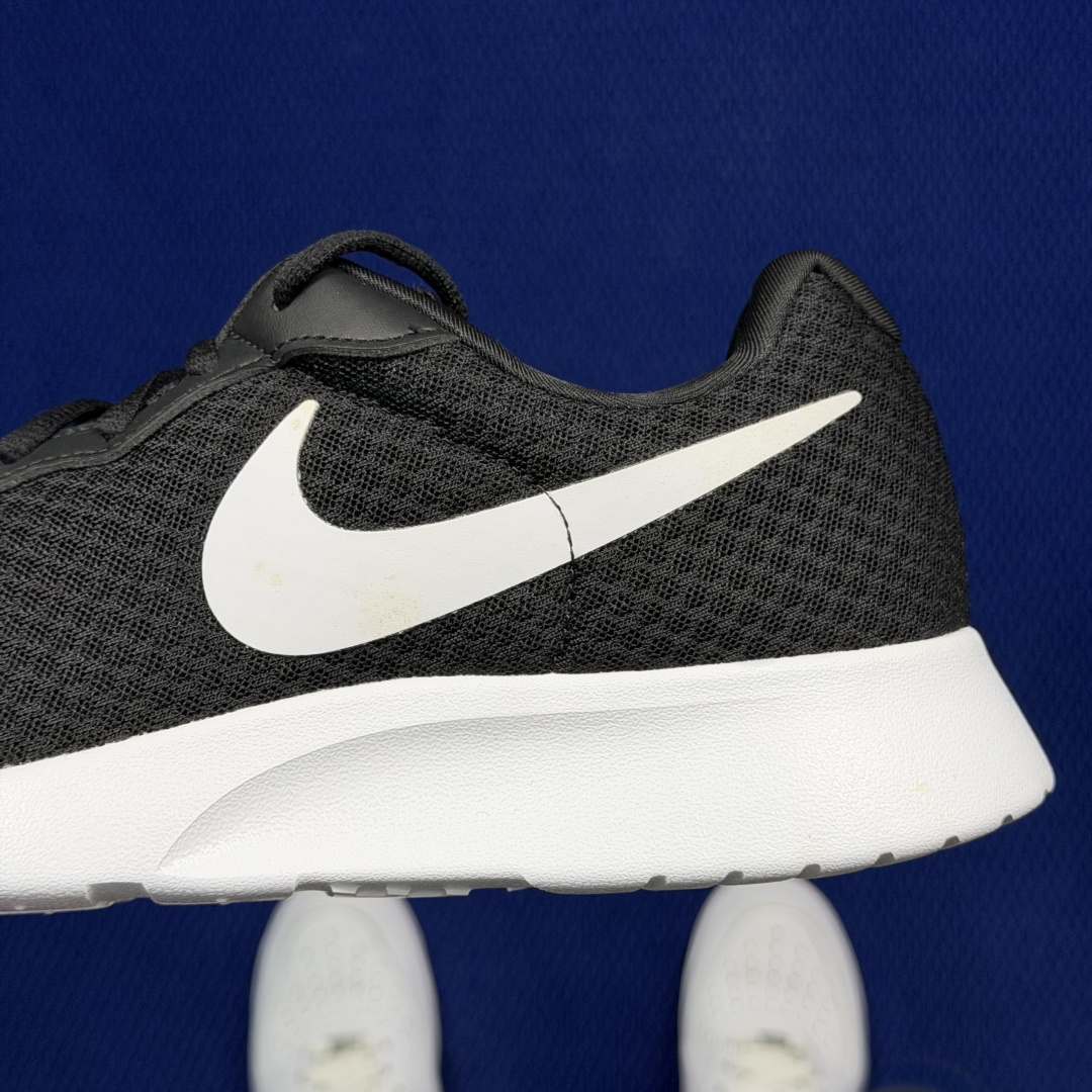 冲正纯原1:1品质！Nike Tanjun FlyEase 伦敦休闲鞋 超高清洁度！货号：DV7775-