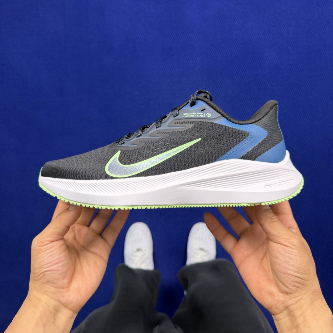 主推优势私【C版马拉松登月系列】冲正纯原1:1品质！登月V7Nike Zoom Winflo 7 气垫跑