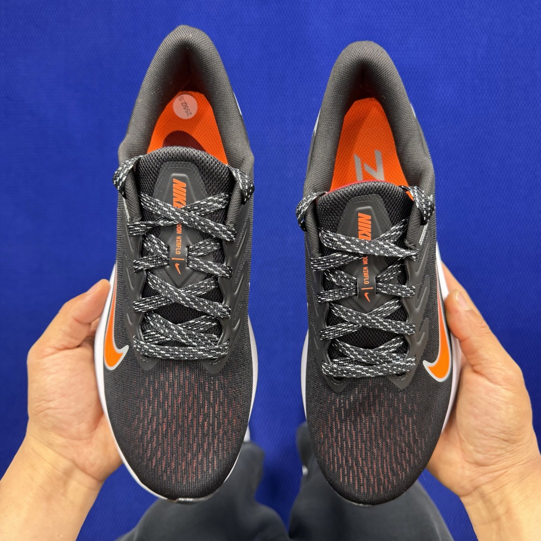 主推优势私【C版马拉松登月系列】冲正纯原1:1品质！登月V7Nike Zoom Winflo 7 气垫跑