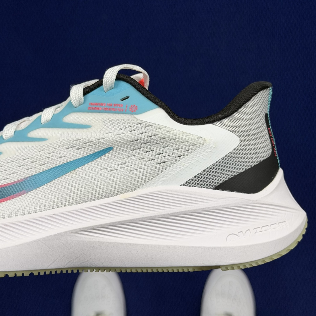 主推优势私【C版马拉松登月系列】冲正纯原1:1品质！登月V7Nike Zoom Winflo 7 气垫跑