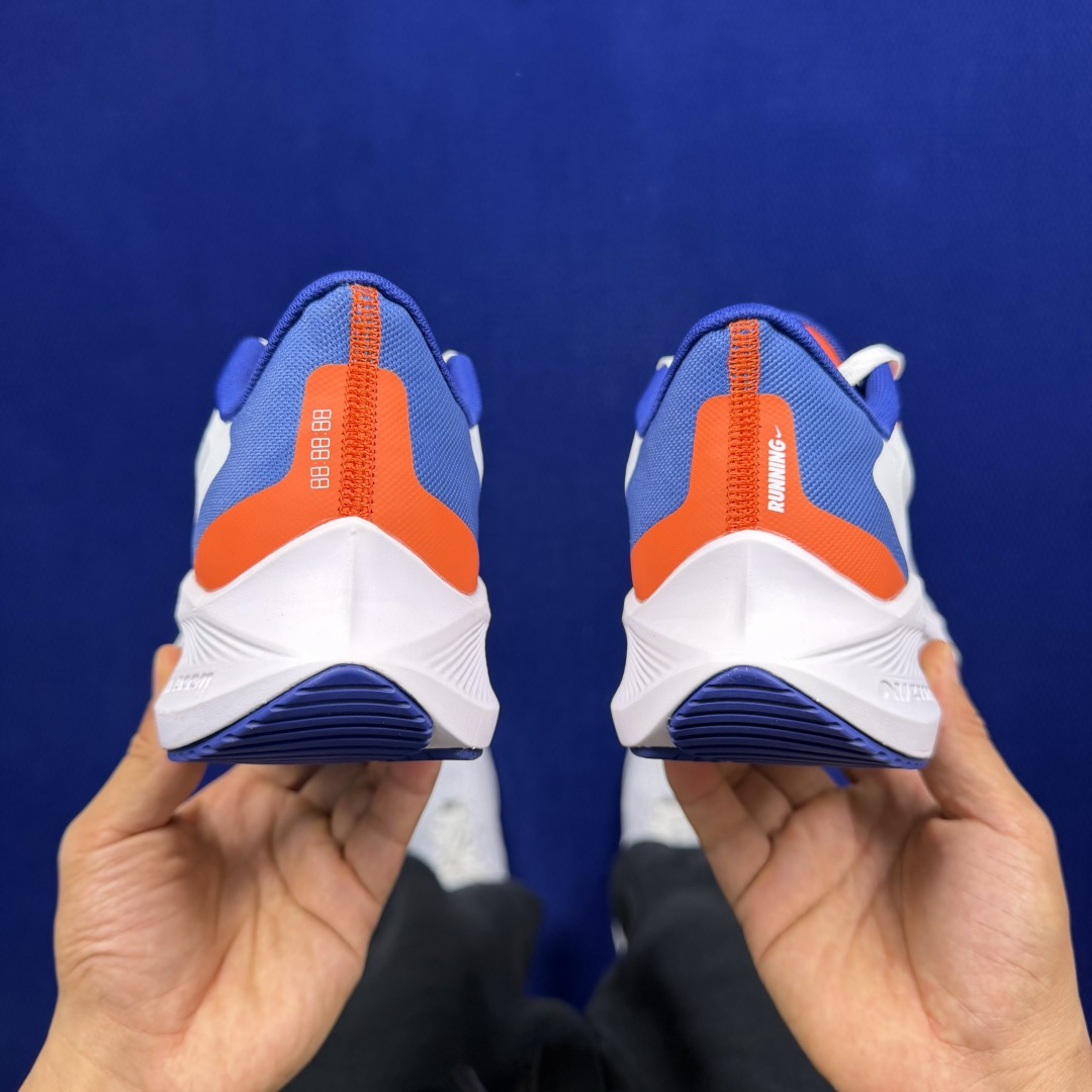 主推优势私【C版马拉松登月系列】冲正纯原1:1品质！登月V7Nike Zoom Winflo 7 气垫跑
