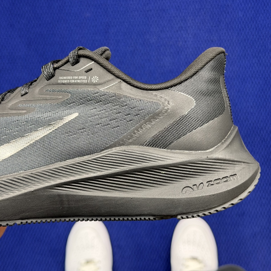 主推优势私【C版马拉松登月系列】冲正纯原1:1品质！登月V7Nike Zoom Winflo 7 气垫跑
