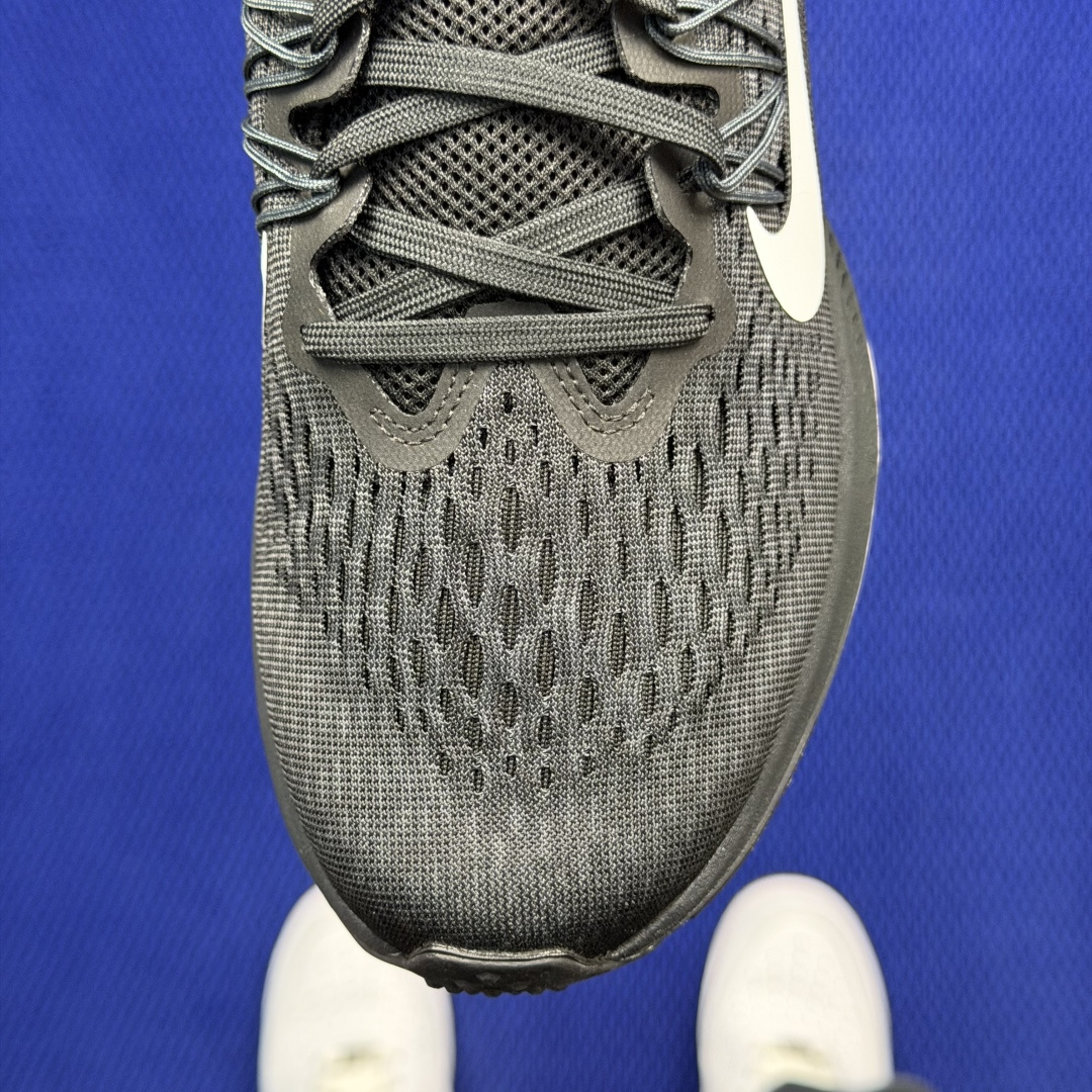主推优势私【C版马拉松登月系列】冲正纯原1:1品质！登月V5Nike Zoom Winflo 5 气垫跑