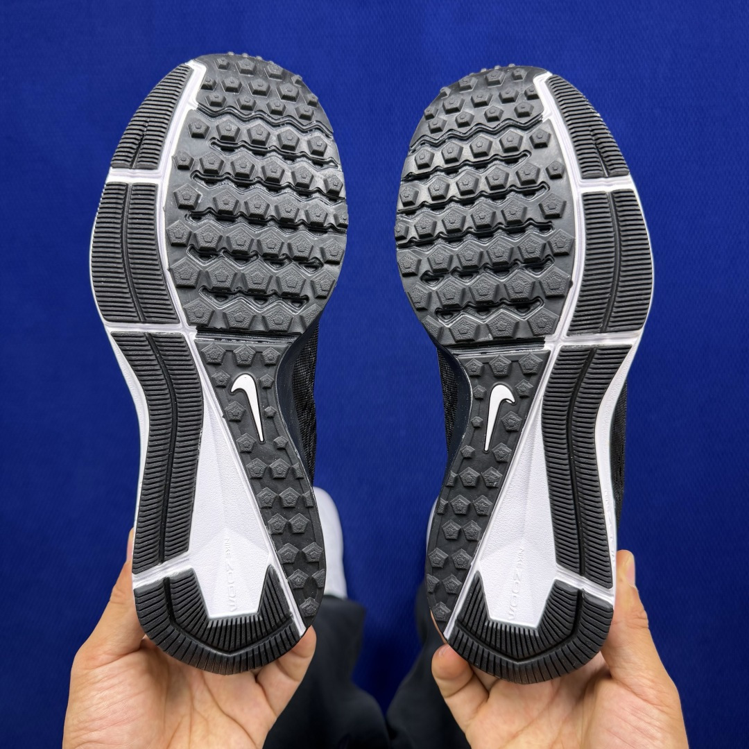 主推优势私【C版马拉松登月系列】冲正纯原1:1品质！登月V5Nike Zoom Winflo 5 气垫跑