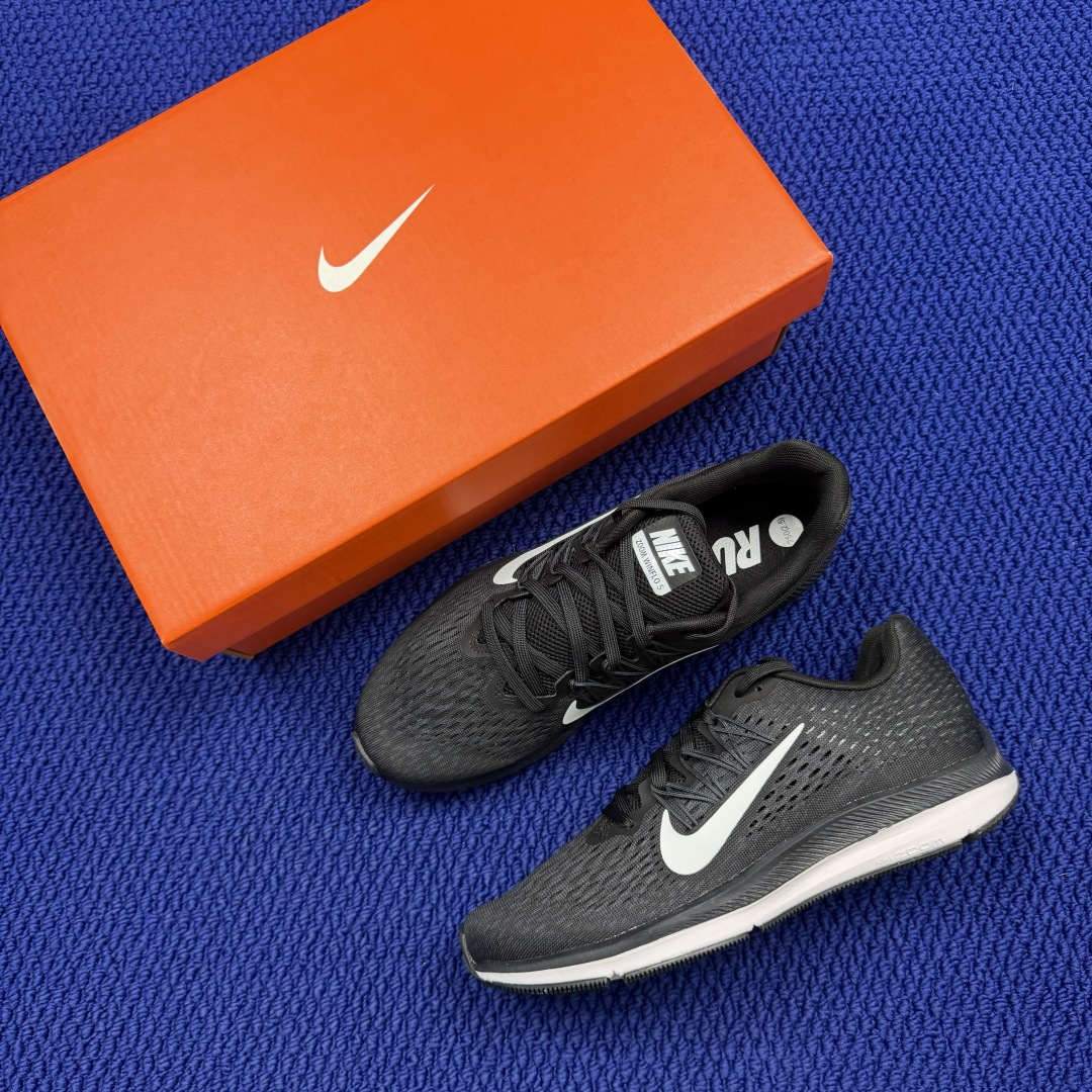 主推优势私【C版马拉松登月系列】冲正纯原1:1品质！登月V5Nike Zoom Winflo 5 气垫跑
