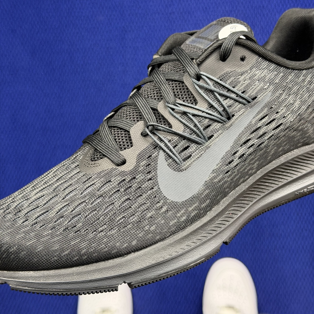 主推优势私【C版马拉松登月系列】冲正纯原1:1品质！登月V5Nike Zoom Winflo 5 气垫跑