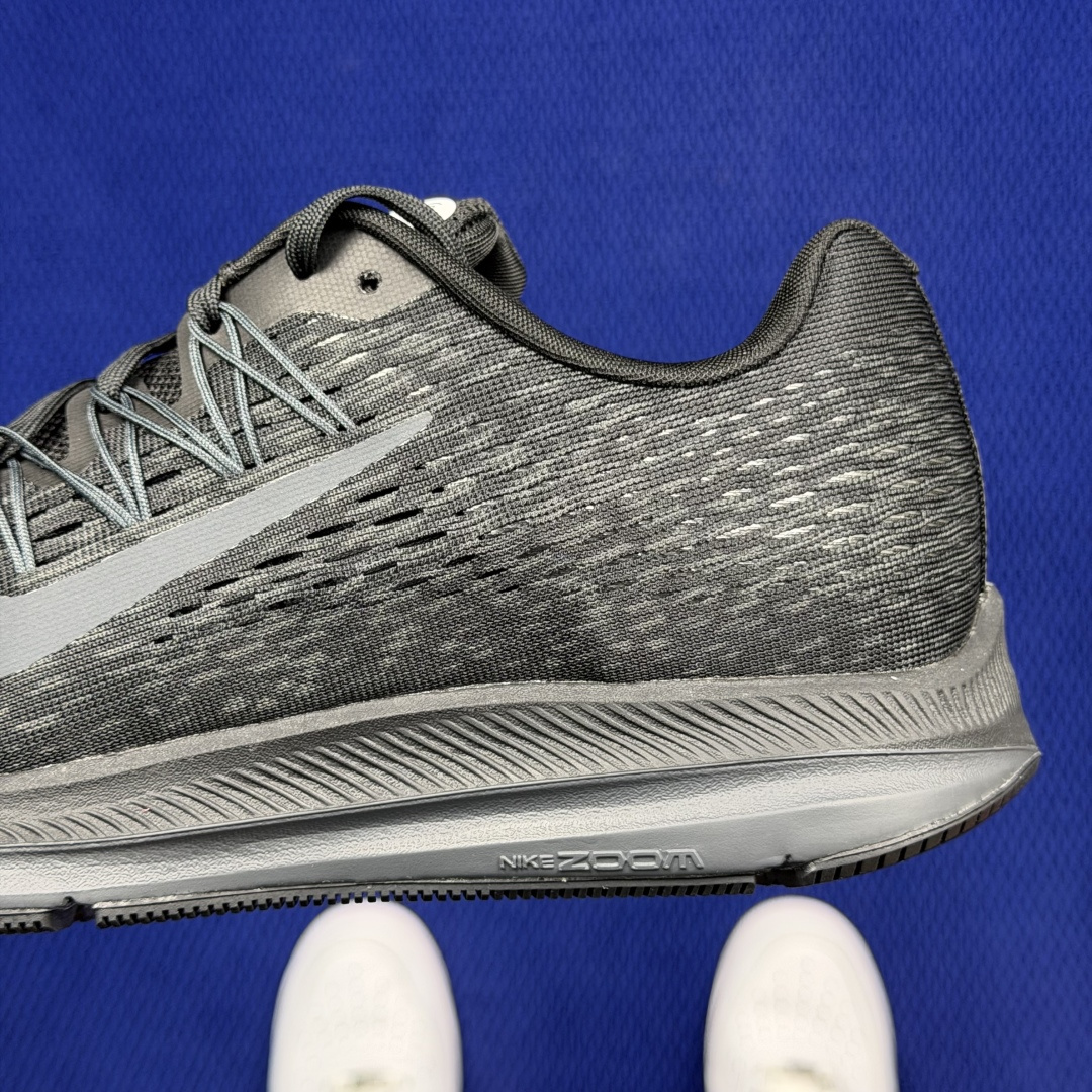 主推优势私【C版马拉松登月系列】冲正纯原1:1品质！登月V5Nike Zoom Winflo 5 气垫跑