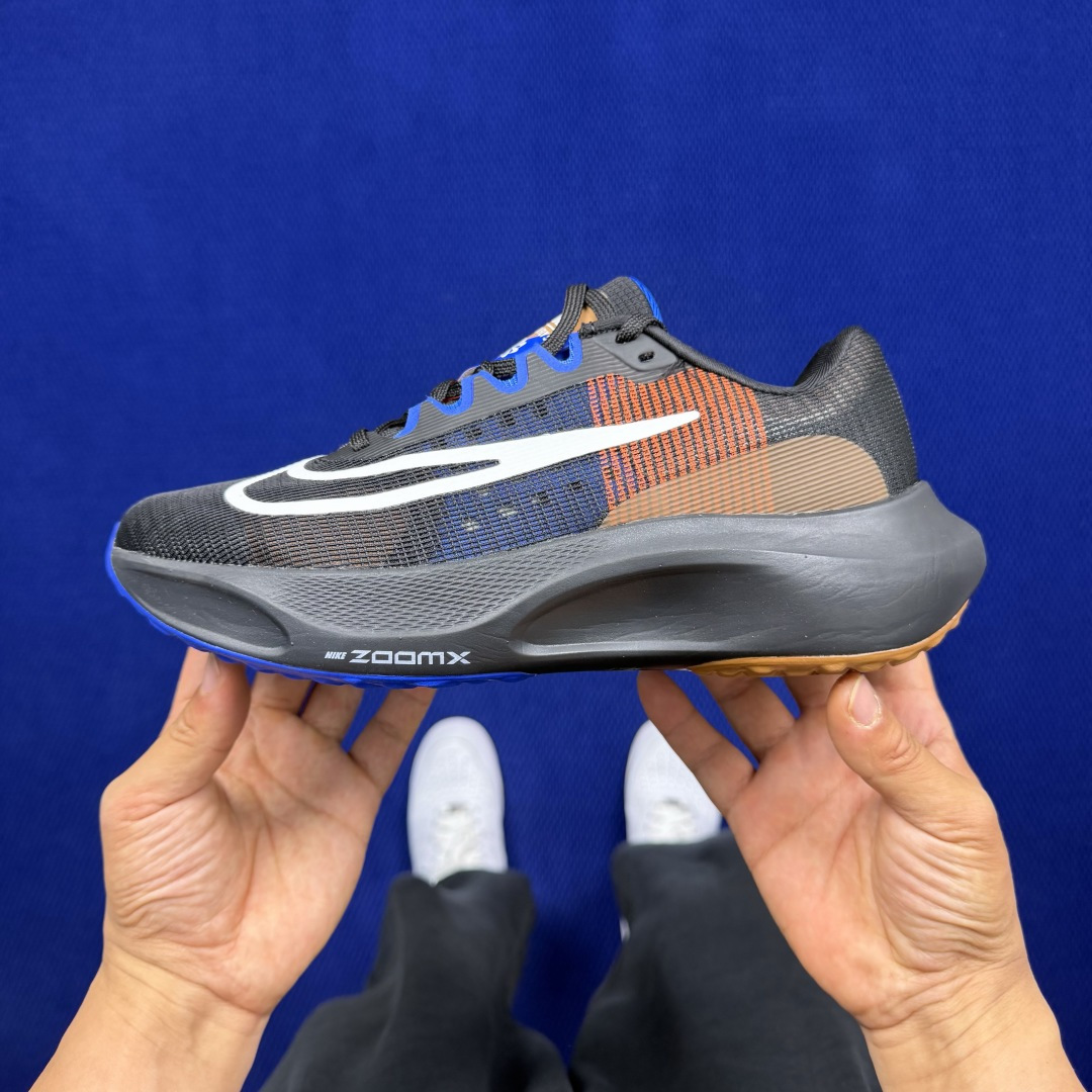 主推优势私【C版马拉松登月系列】冲正纯原1:1品质！马拉松5代Nike Zoom Fly 5 碳板马拉松