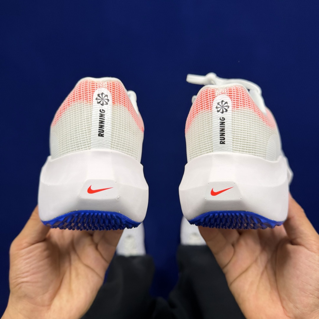 主推优势私【C版马拉松登月系列】冲正纯原1:1品质！马拉松5代Nike Zoom Fly 5 碳板马拉松