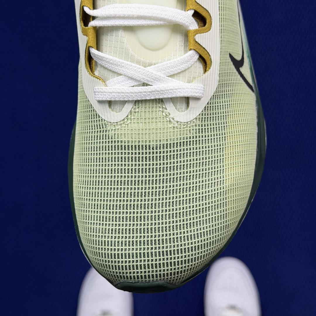 主推优势私【C版马拉松登月系列】冲正纯原1:1品质！马拉松5代Nike Zoom Fly 5 碳板马拉松