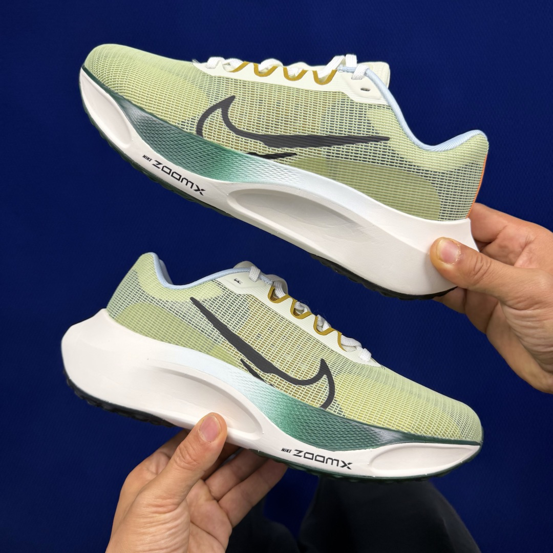 主推优势私【C版马拉松登月系列】冲正纯原1:1品质！马拉松5代Nike Zoom Fly 5 碳板马拉松