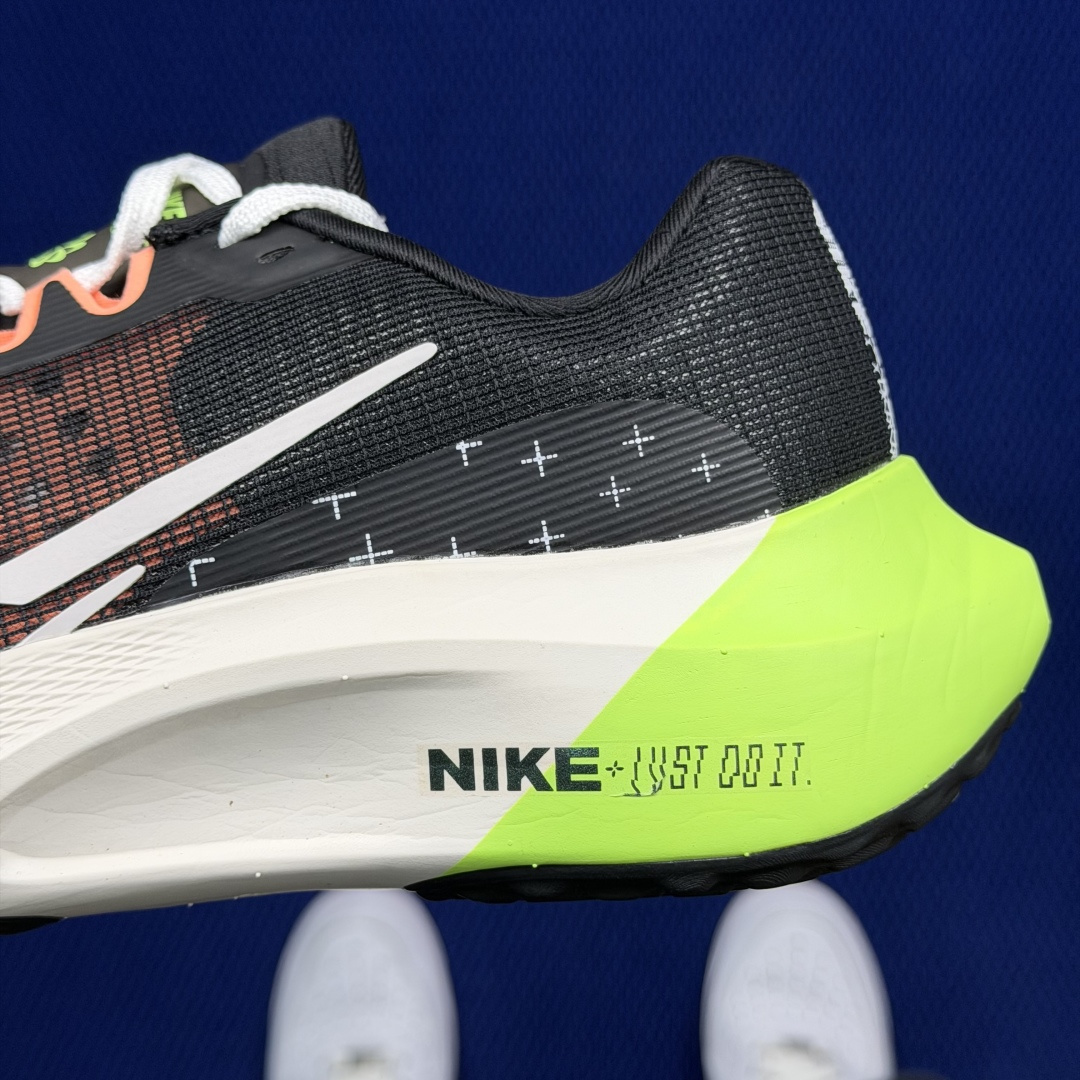 主推优势私【C版马拉松登月系列】冲正纯原1:1品质！马拉松5代Nike Zoom Fly 5 碳板马拉松