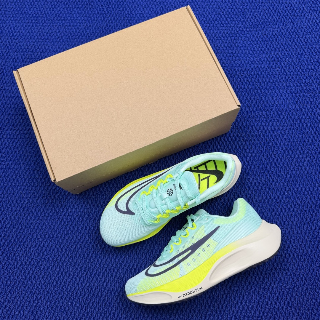 主推优势私【C版马拉松登月系列】冲正纯原1:1品质！马拉松5代Nike Zoom Fly 5 碳板马拉松