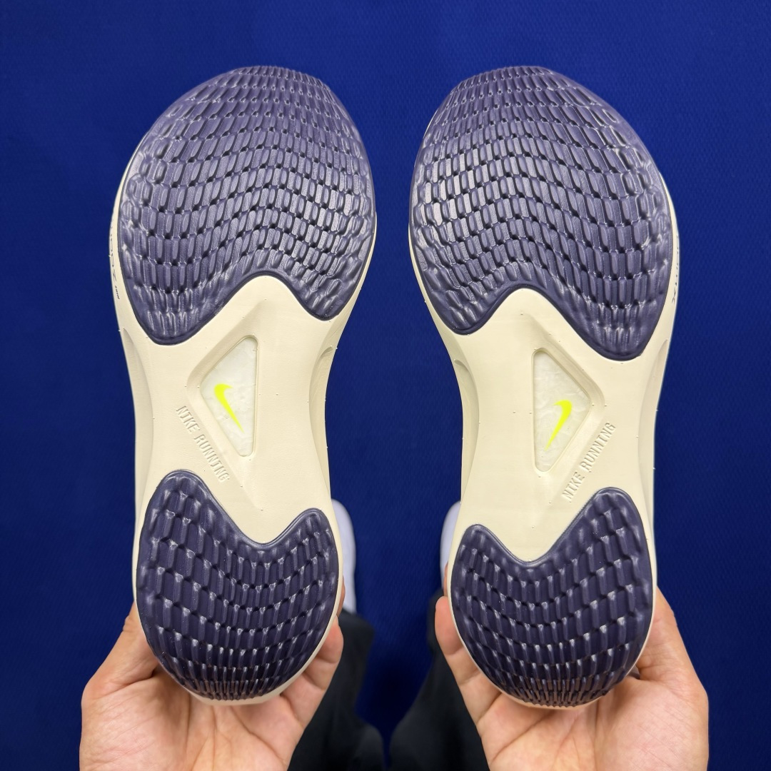 主推优势私【C版马拉松登月系列】冲正纯原1:1品质！马拉松5代Nike Zoom Fly 5 碳板马拉松