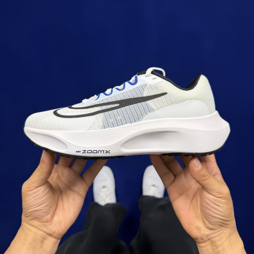 主推优势私【C版马拉松登月系列】冲正纯原1:1品质！马拉松5代Nike Zoom Fly 5 碳板马拉松