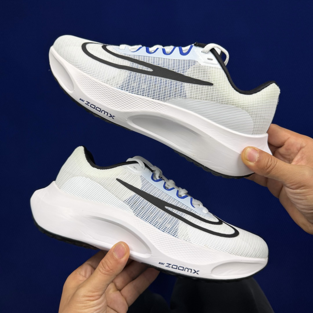 主推优势私【C版马拉松登月系列】冲正纯原1:1品质！马拉松5代Nike Zoom Fly 5 碳板马拉松