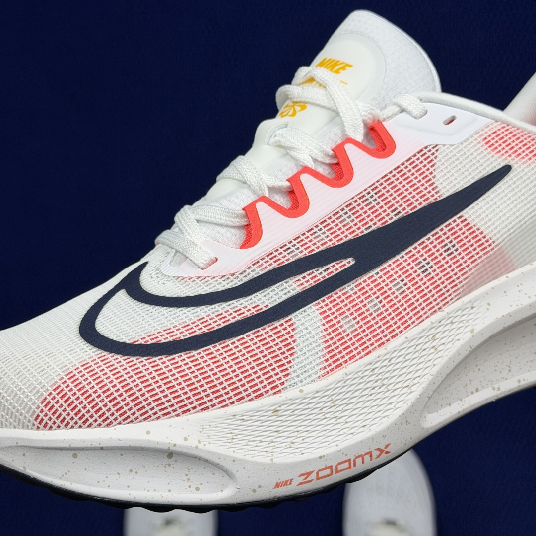 主推优势私【C版马拉松登月系列】冲正纯原1:1品质！马拉松5代Nike Zoom Fly 5 碳板马拉松