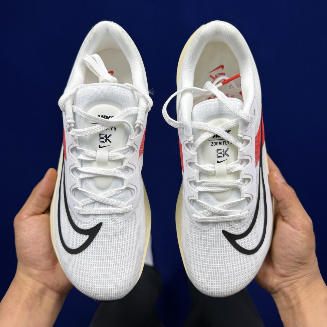 主推优势私【C版马拉松登月系列】冲正纯原1:1品质！马拉松5代Nike Zoom Fly 5 碳板马拉松